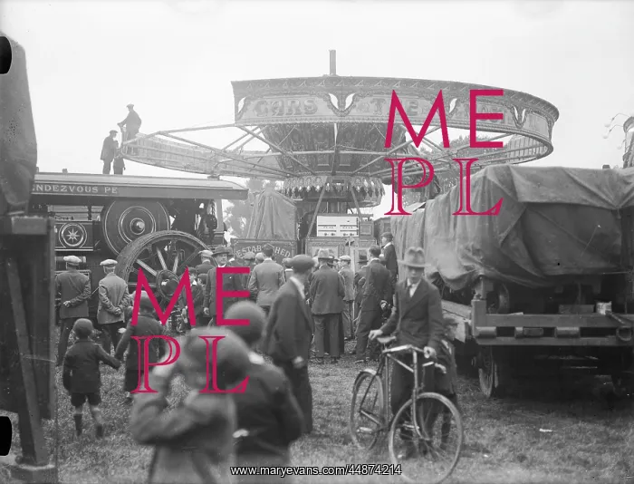 : MITCHAM FAIR 1930S : MITCHAM FAIR 1930S