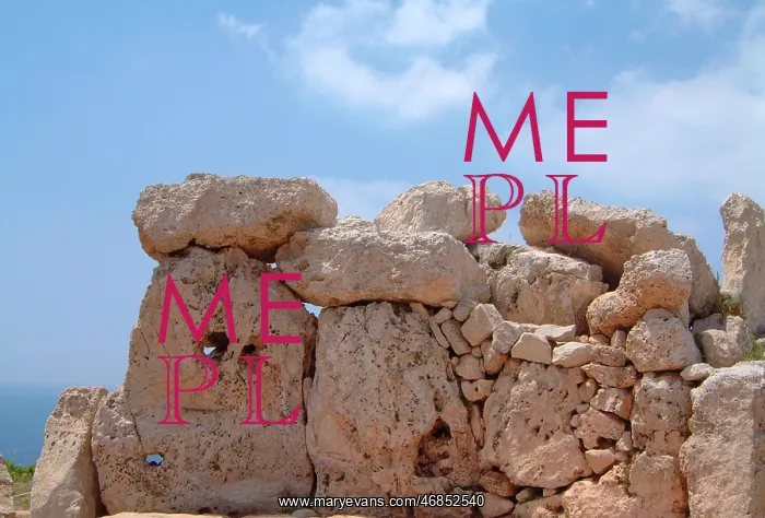 : MNAJDRA TEMPLES / MALTA : MNAJDRA TEMPLES / MALTA