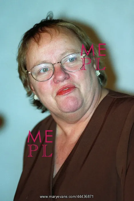  : Mo Mowlam M.P