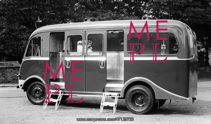 : Mobile fish and chip van, probably 1940s, (see : Mobile fish and chip van, probably 1940s, (see