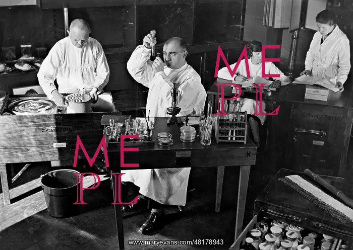 : Mobile laboratory of the Robert Koch Institute : Mobile laboratory of the Robert Koch Institute