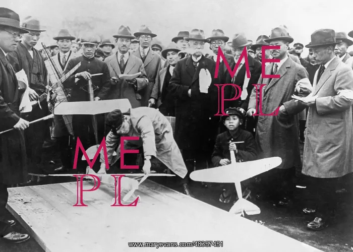 : Model aircraft in Tokyo, 1930 : Model aircraft in Tokyo, 1930