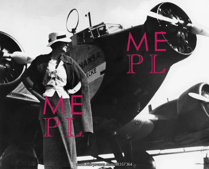 : Model in front of an airplane, 1935 : Model in front of an airplane, 1935