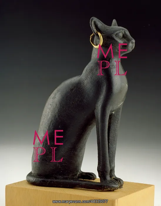  : Model of the cat-goddess Bastet