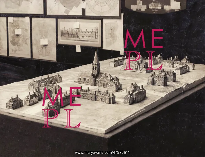 : Model of Central Square, Hampstead Garden Suburb : Model of Central Square, Hampstead Garden Suburb