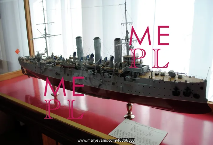  : Model of Cruiser Aurora