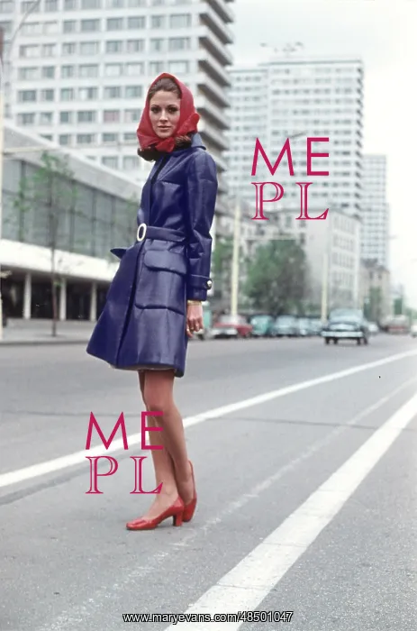 : Model on Kalinin Avenue, 1969 : Model on Kalinin Avenue, 1969