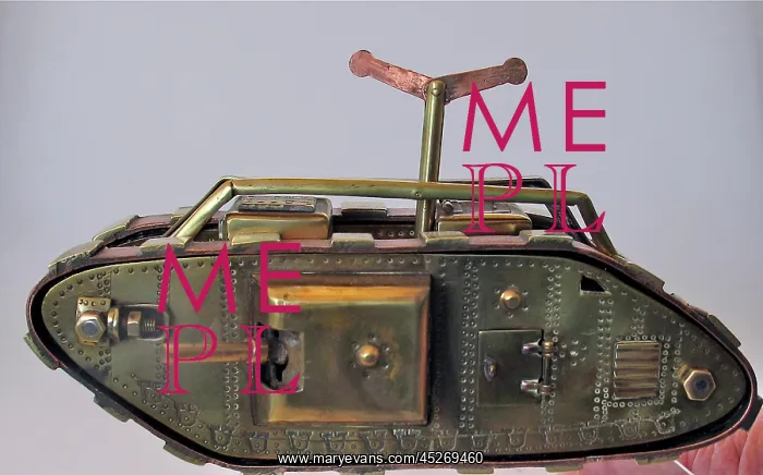 : Model - Mark V WWI male tank with semaphore device : Model - Mark V WWI male tank with semaphore device