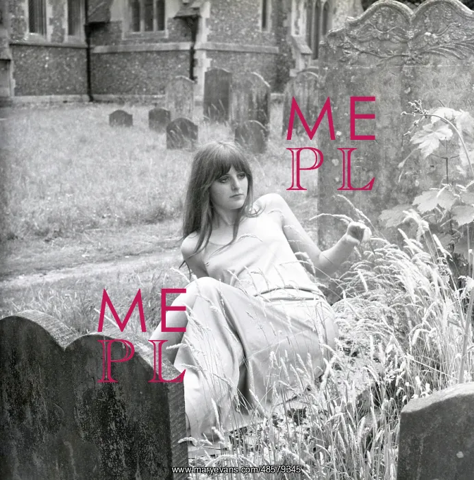 : Model posing in a graveyard : Model posing in a graveyard