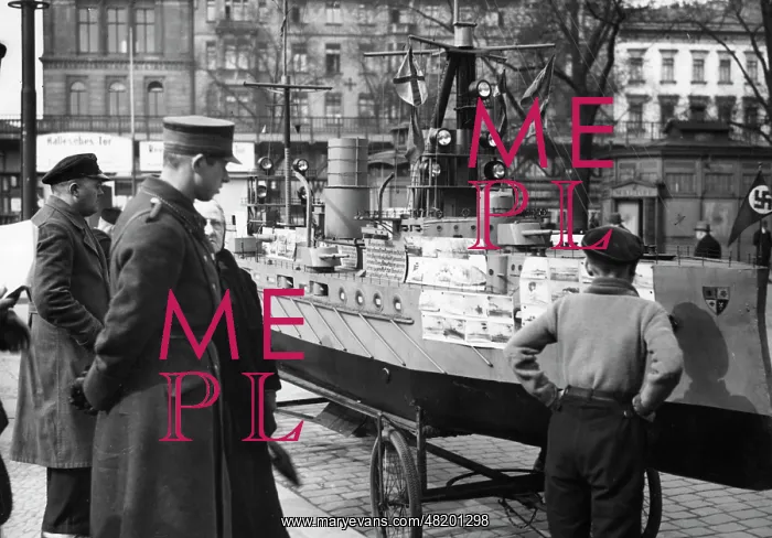 : Model of a sunk armored cruiser in Berlin, 1933 : Model of a sunk armored cruiser in Berlin, 1933