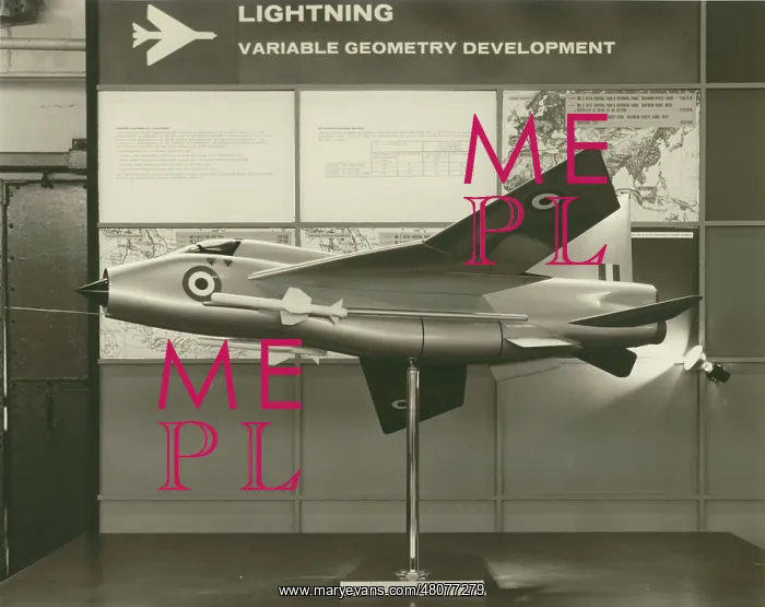 : Model of a variable geometry BAC Lightning Mk3 in RAF markin : Model of a variable geometry BAC Lightning Mk3 in RAF markin