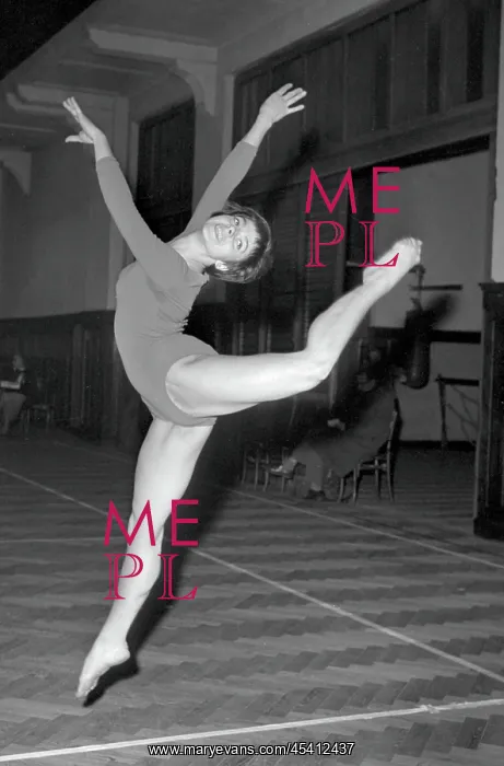: Modern gymnastics - Hana Micechova : Modern gymnastics - Hana Micechova