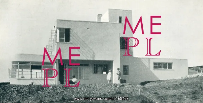 : Modernist Holiday House, Trevose, Cornwall : Modernist Holiday House, Trevose, Cornwall