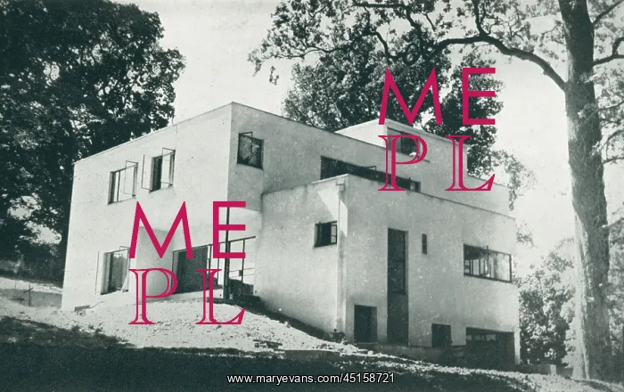 : Modernist House In Dartington Hall, Devon : Modernist House In Dartington Hall, Devon