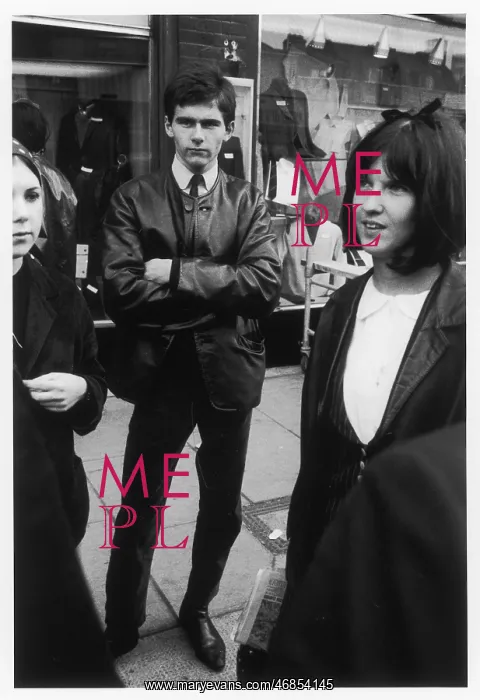  : MODS IN BRIXTON / 1963