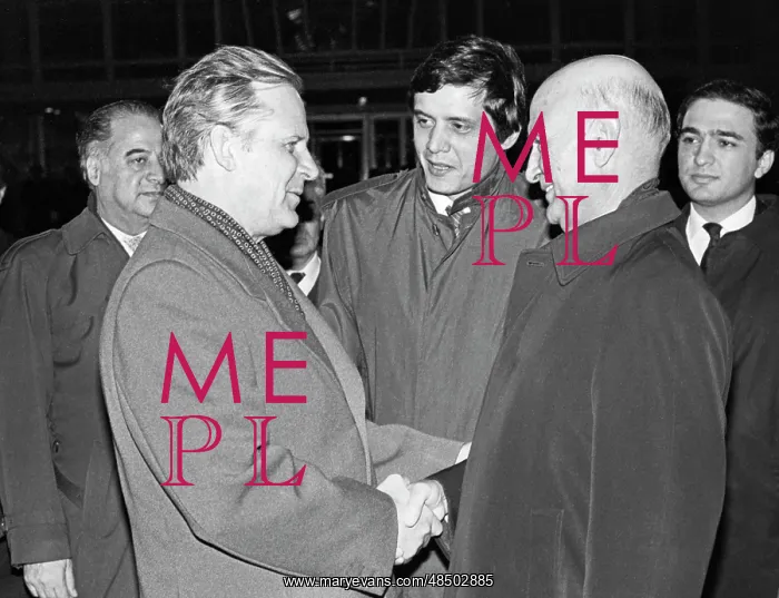 : Mohammad Hasan Sharq visits the USSR : Mohammad Hasan Sharq visits the USSR