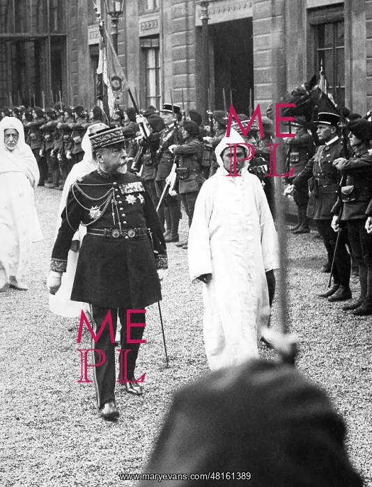 : Mohammed V in Paris, 1937 : Mohammed V in Paris, 1937