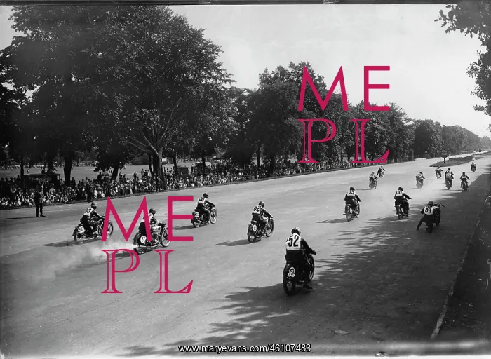 : A moment from the motorcycle races : A moment from the motorcycle races