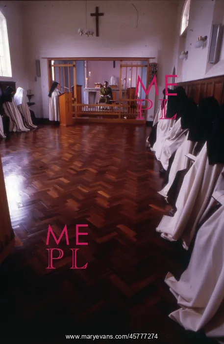 : Monastic life - nuns taking part in daily service : Monastic life - nuns taking part in daily service