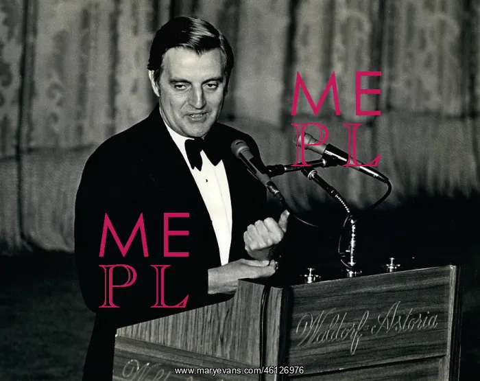 : Mondale Speaks at Waldorf : Mondale Speaks at Waldorf
