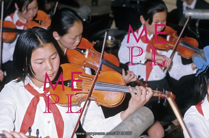 : Mongolian musicians, 1974 : Mongolian musicians, 1974