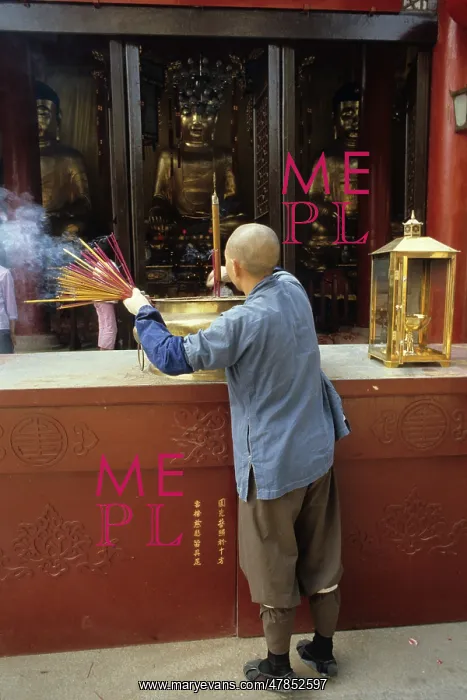 : Monk and incense, Temple of the Six Banyan Trees : Monk and incense, Temple of the Six Banyan Trees