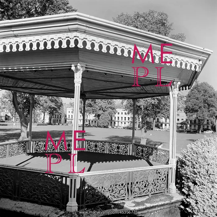 : Montpelier Gardens : Montpelier Gardens
