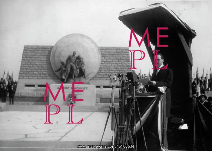 : Monument for AndrE Maginot : Monument for AndrE Maginot