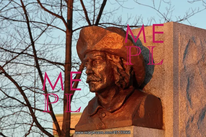 : Monument de Laviolette, Trois-Rivieres, Quebec, Canada : Monument de Laviolette, Trois-Rivieres, Quebec, Canada