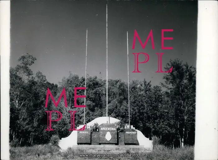 : Monument marking frontiers of three countries : Monument marking frontiers of three countries