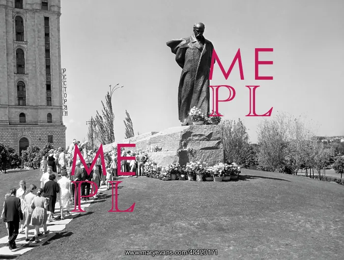 : Monument to T.H. Shevchenko : Monument to T.H. Shevchenko