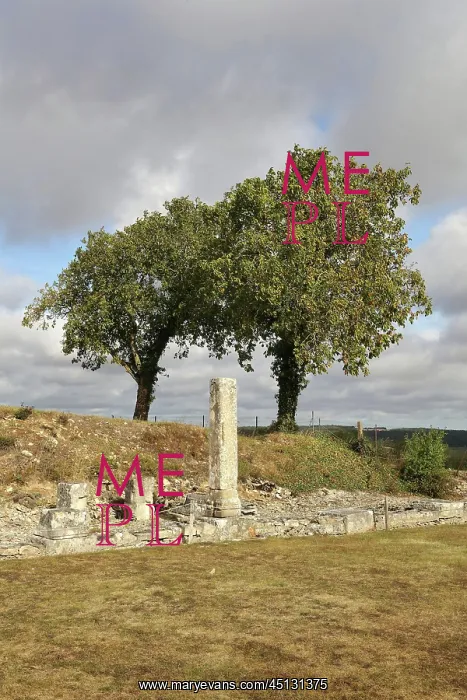 : Monument to Ucuetis, MuseoParc Alesia, Alise-Sainte-Reine : Monument to Ucuetis, MuseoParc Alesia, Alise-Sainte-Reine