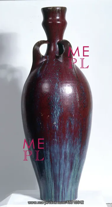 : Monumental vase : Monumental vase
