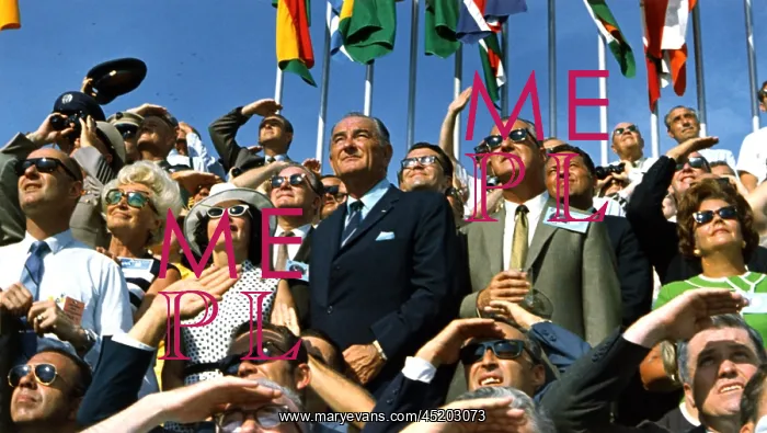 : Moon launch. Vice President Spiro Agnew ? : Moon launch. Vice President Spiro Agnew ?