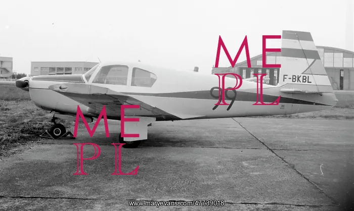 : Mooney M.20 F-BKBL : Mooney M.20 F-BKBL