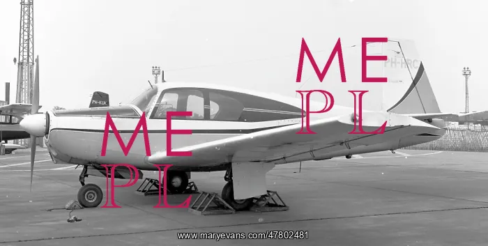 : Mooney M20A PH-HRC : Mooney M20A PH-HRC