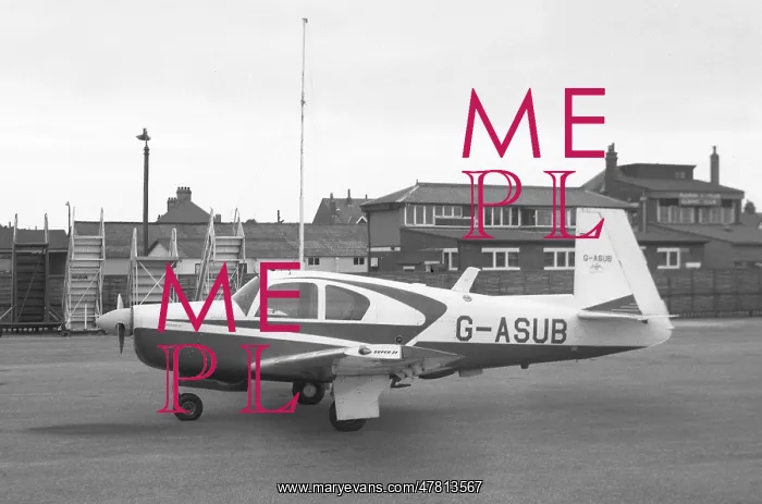 : Mooney M.20E Mark 21 G-ASUB : Mooney M.20E Mark 21 G-ASUB