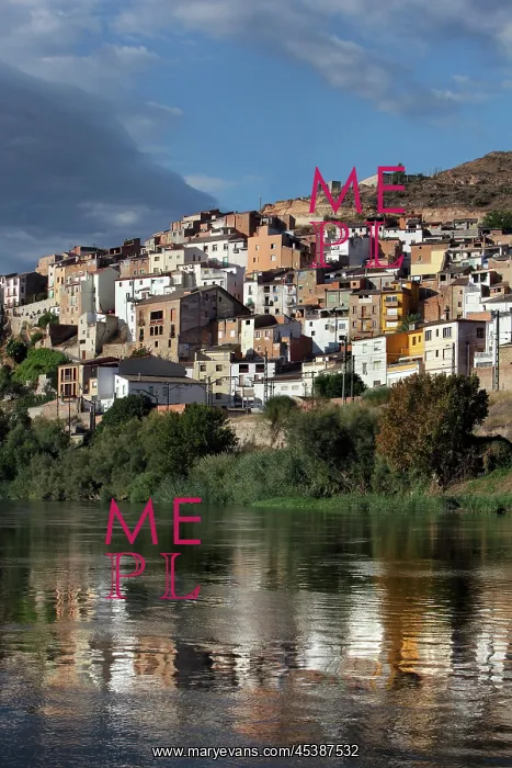 : Mora d'Ebre, Tarragona, Spain : Mora d'Ebre, Tarragona, Spain