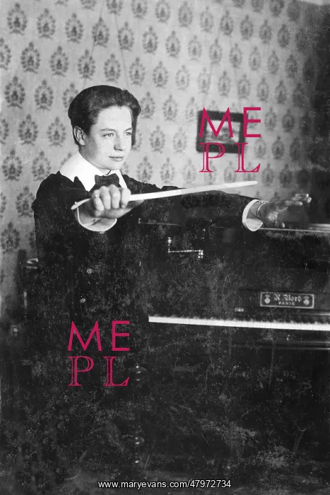 : Moritz Lutzen, musical prodigy : Moritz Lutzen, musical prodigy