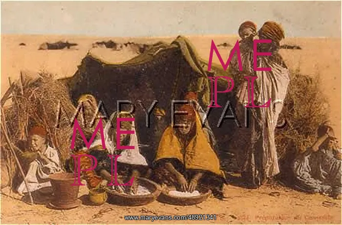  : MOROCCANS WITH COUSCOUS