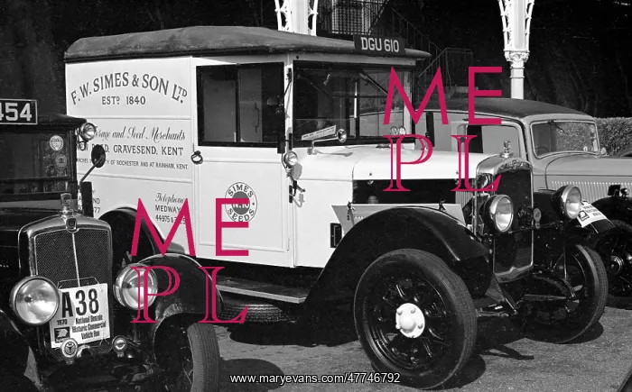 : Morris 8 Commercial : Morris 8 Commercial