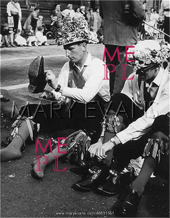 : MORRIS DANCE : MORRIS DANCE