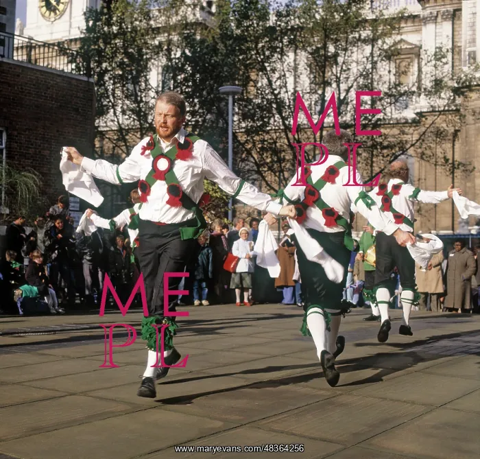 : Morris Dancers : Morris Dancers