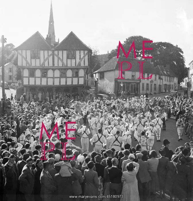 : Morris Dancing : Morris Dancing