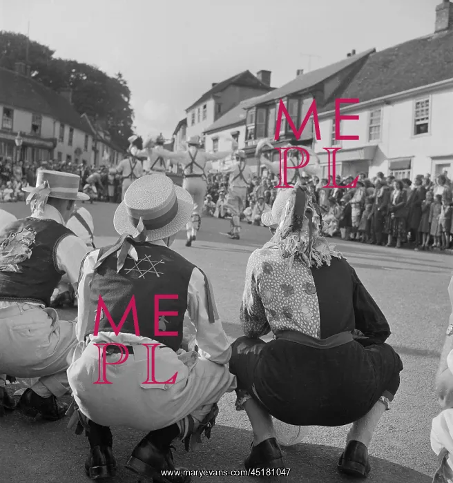 : Morris Dancing : Morris Dancing