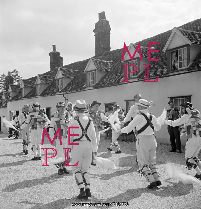 : Morris Dancing : Morris Dancing