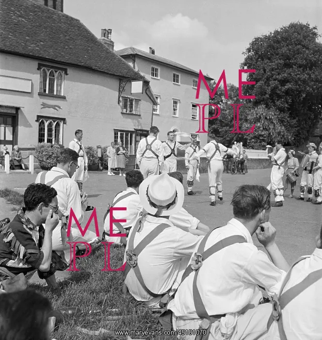 : Morris Dancing : Morris Dancing
