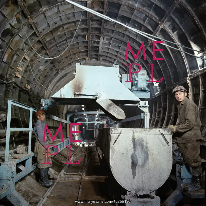: Moscow Metro tunnel under construction, 1971 : Moscow Metro tunnel under construction, 1971