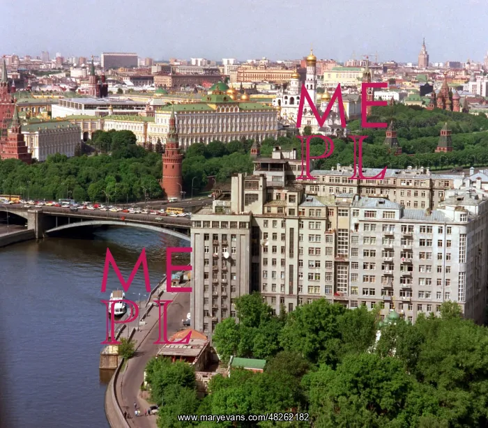 : Moscow in pictures : Moscow in pictures