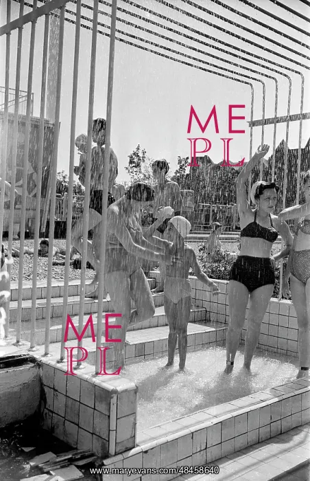 : Moskva open-air swimming pool : Moskva open-air swimming pool